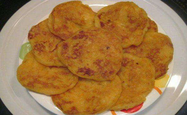 豆渣玉米面饼子